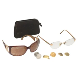 CHANEL Pochette Pelle Metallo 7Set Nero Oro CC Auth bs26962 - Jerrillo