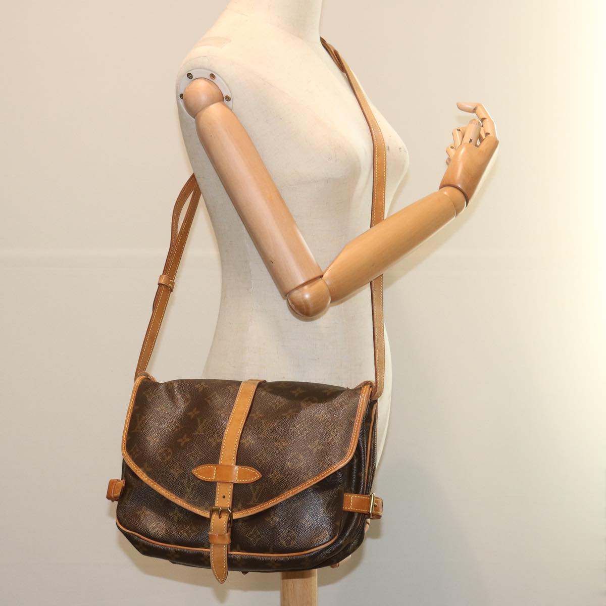 ar11479B-26 ar11479B-26