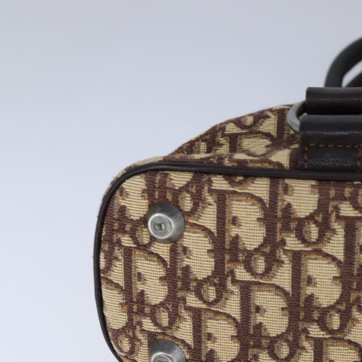 104356-10_332fe867-5318-46fc-b74f-8cadff274e11