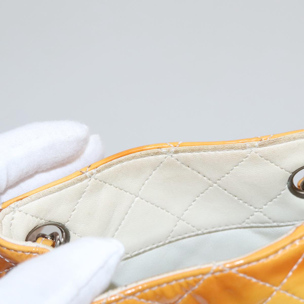 106418-18_f8d82f8c-5c62-486e-930f-8d852047c1ad 106418-18_f8d82f8c-5c62-486e-930f-8d852047c1ad