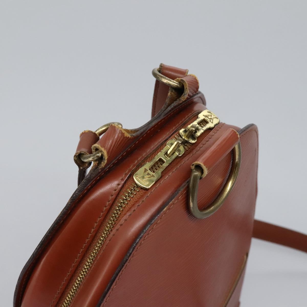 120322-6_f427e967-472b-4b01-abd6-96b9e0cd0e43 120322-6_f427e967-472b-4b01-abd6-96b9e0cd0e43