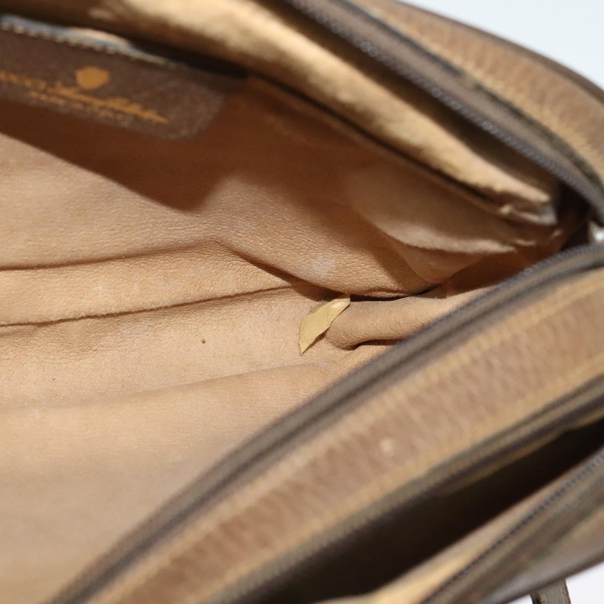 ar13697-17 ar13697-17