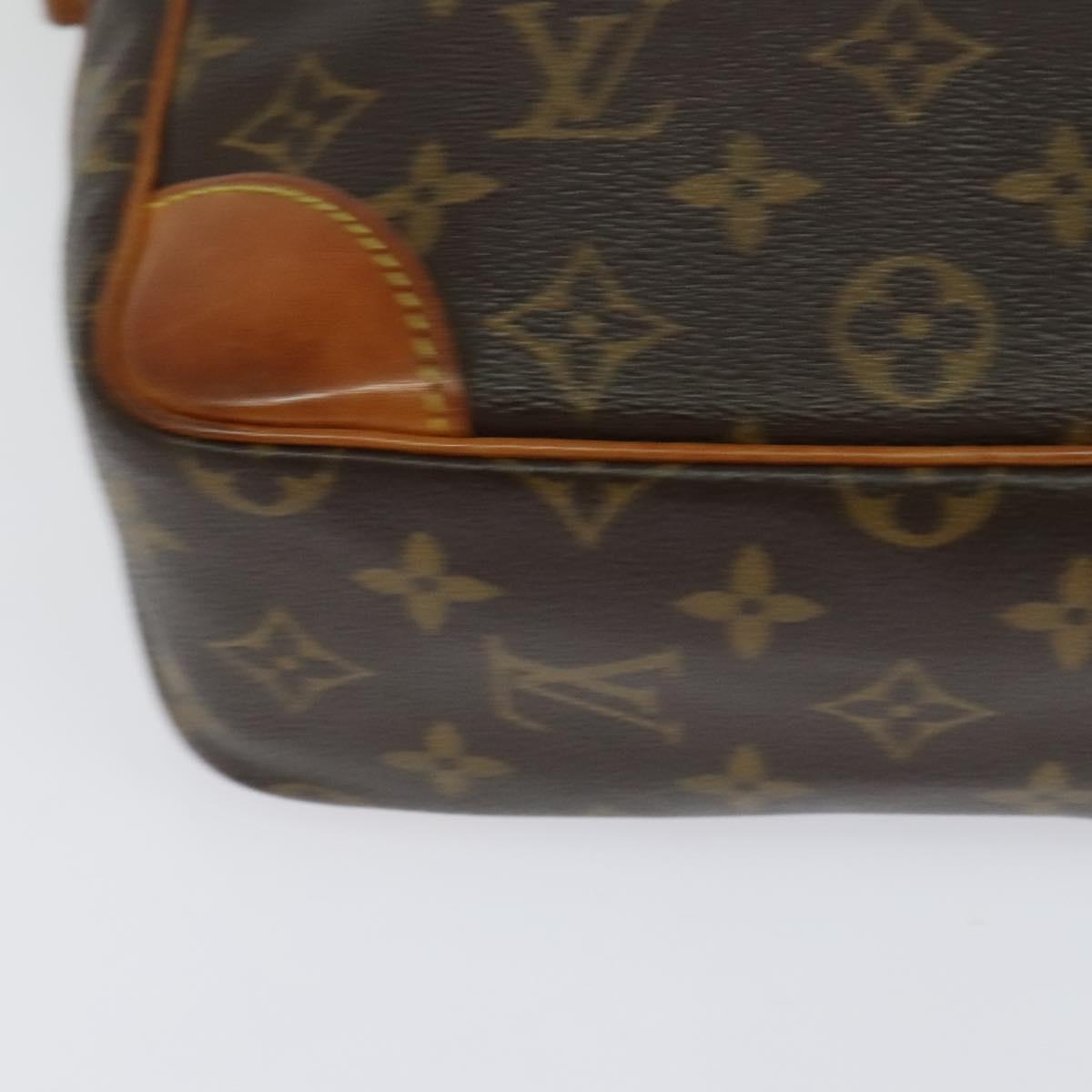 117312-12_bd899e21-c1b2-401c-a5c1-4e2090fbab3f 117312-12_bd899e21-c1b2-401c-a5c1-4e2090fbab3f