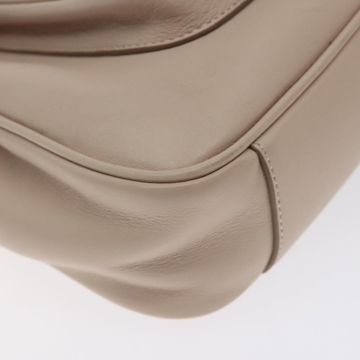 130371-11_01461a47-5037-4a4f-8796-e231526c04fe 130371-11_01461a47-5037-4a4f-8796-e231526c04fe