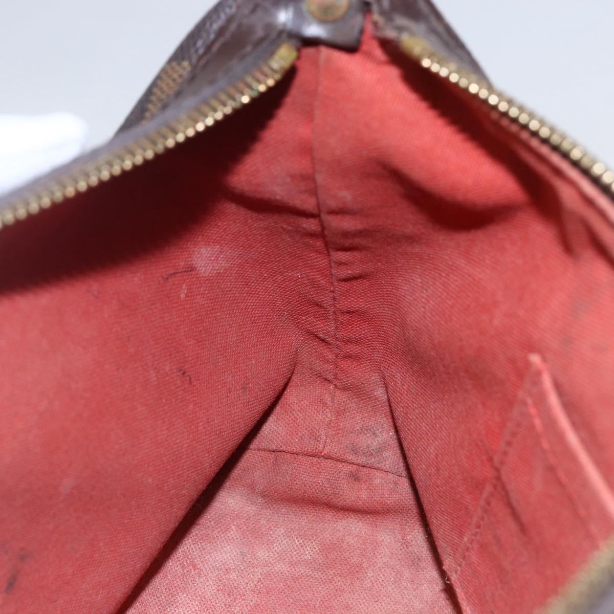 142456-19_3c2cadb7-d326-421d-8eff-000f3000319f 142456-19_3c2cadb7-d326-421d-8eff-000f3000319f