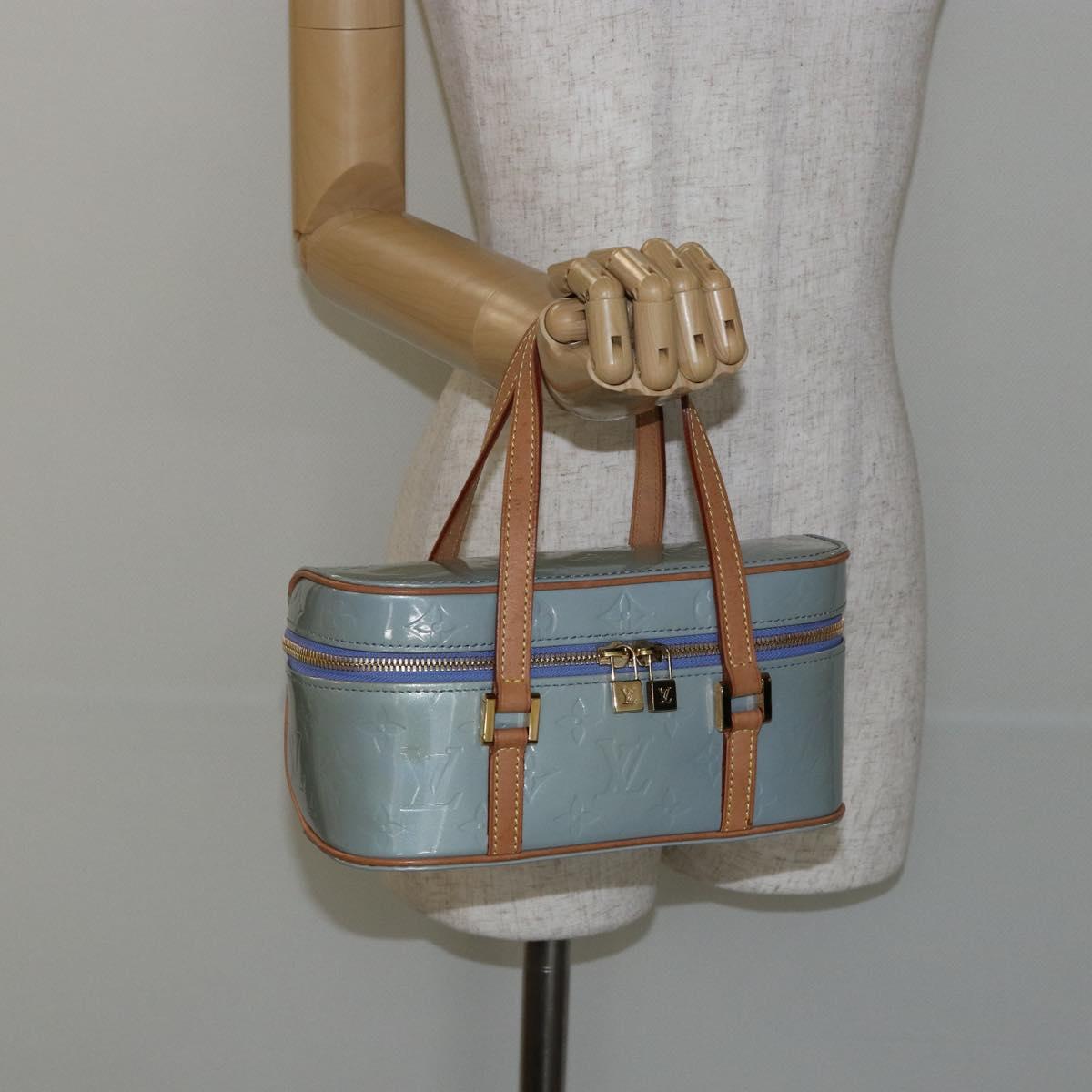 144912-21_09cbd3cf-b503-4c38-a5eb-eea3a2d4b6f4 144912-21_09cbd3cf-b503-4c38-a5eb-eea3a2d4b6f4