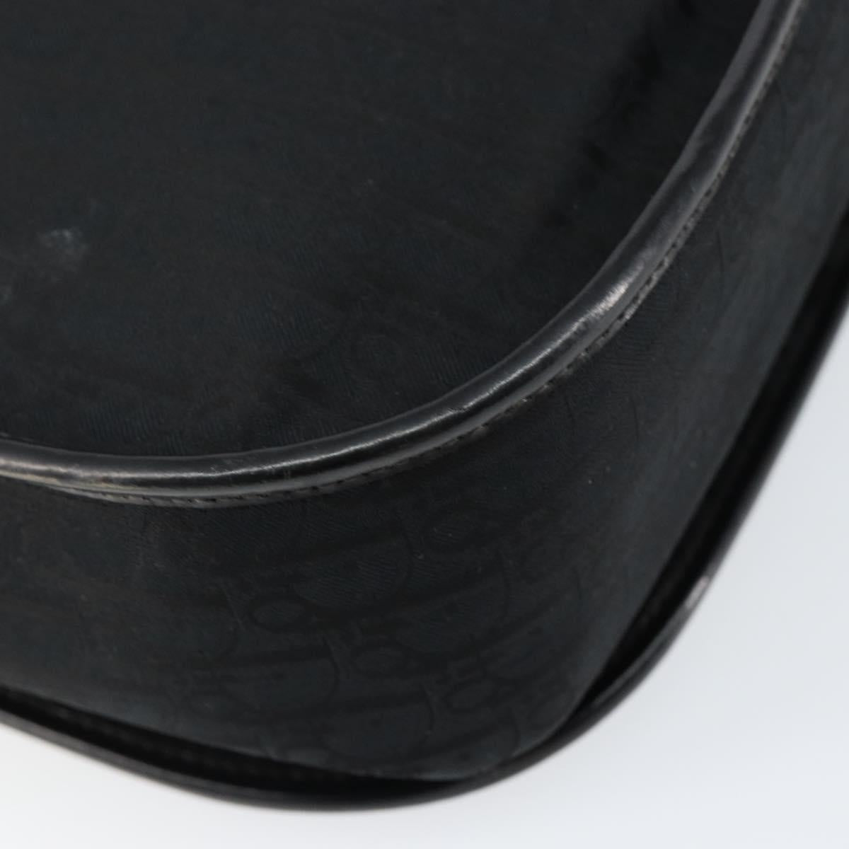 146914-13_901598e7-d681-46f4-bca4-1ed6c807a84e 146914-13_901598e7-d681-46f4-bca4-1ed6c807a84e