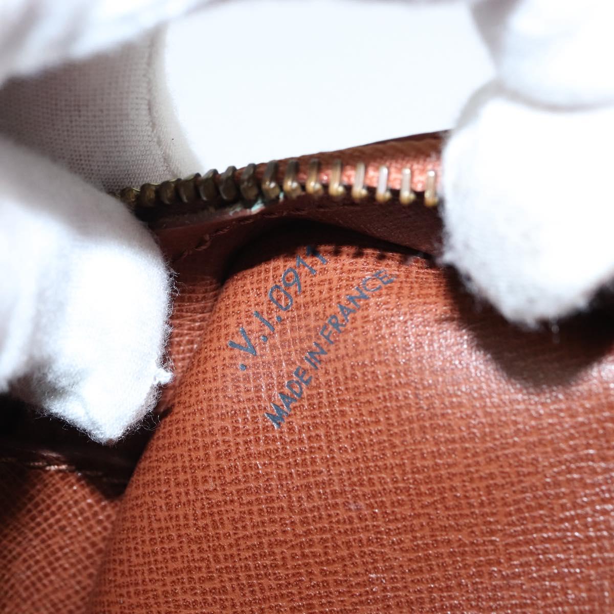 147851-22_00800299-1340-4aad-be2e-cb6195ef96f4 147851-22_00800299-1340-4aad-be2e-cb6195ef96f4