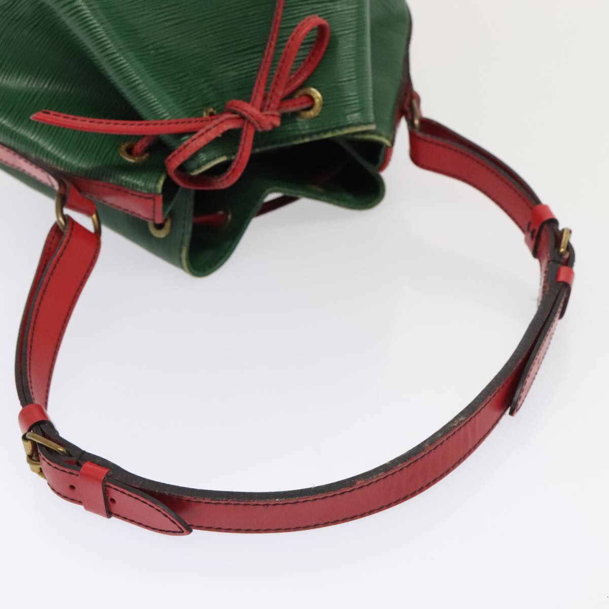 89664-7_f101d671-10f0-4d4d-bb35-d2c8814b6877 89664-7_f101d671-10f0-4d4d-bb35-d2c8814b6877