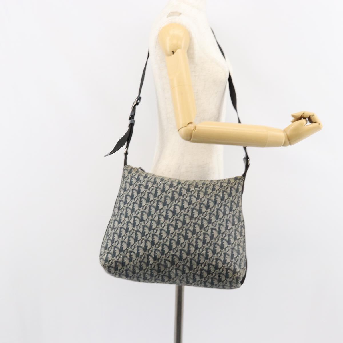 ep11395-21_b5888b21-6061-4781-b04f-3086f6bf18b3 ep11395-21_b5888b21-6061-4781-b04f-3086f6bf18b3