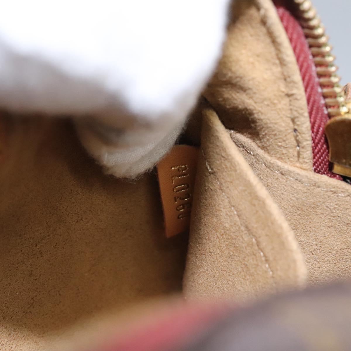 113112-21_b6ba3cec-c11e-4aa8-95ad-d638692ef4b7 113112-21_b6ba3cec-c11e-4aa8-95ad-d638692ef4b7