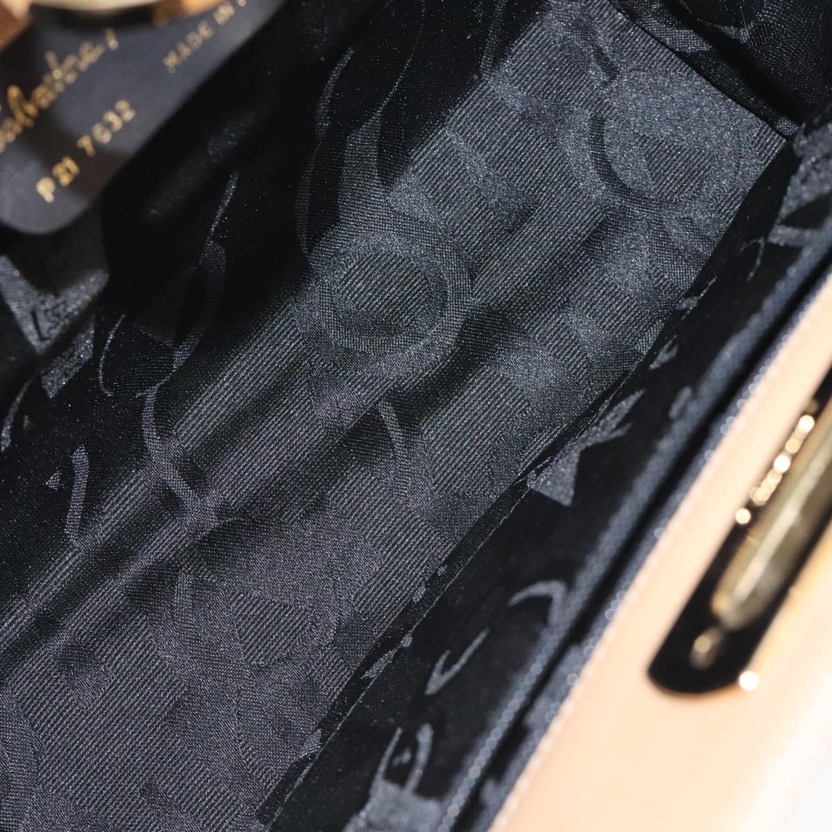 128139-16_b876605f-7d63-4501-8f02-4e942812068d