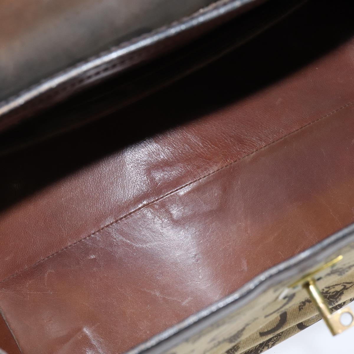 147045-15_9294d735-992d-4065-9226-b2dff556145c 147045-15_9294d735-992d-4065-9226-b2dff556145c