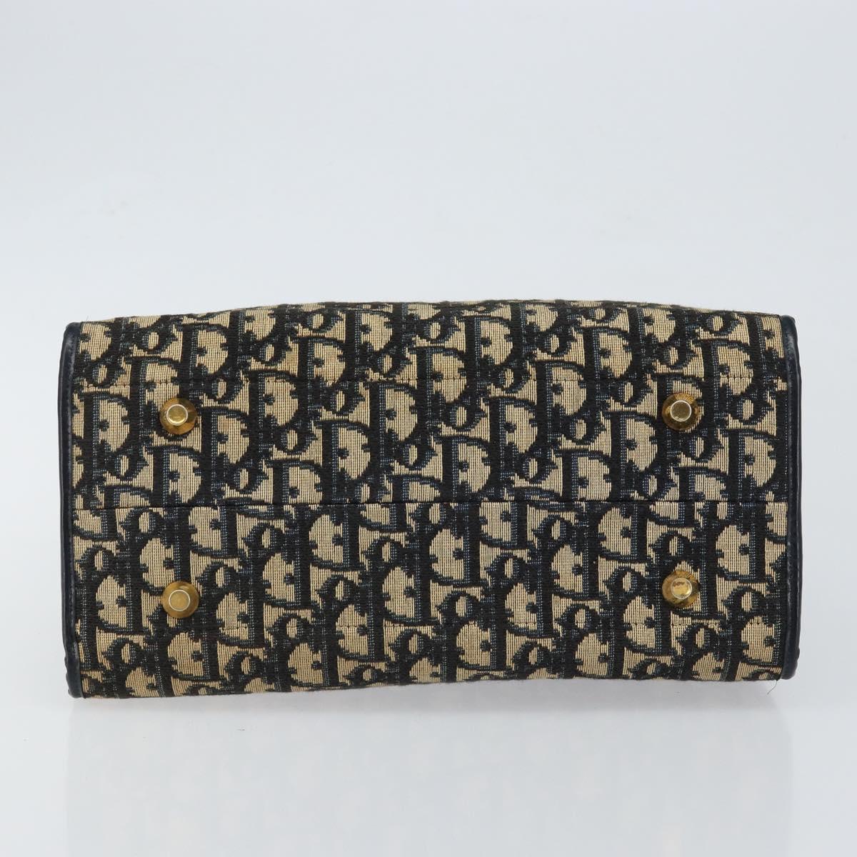 147155-9_4c9d7a7f-75eb-441a-a246-f5eaea3fea75 147155-9_4c9d7a7f-75eb-441a-a246-f5eaea3fea75