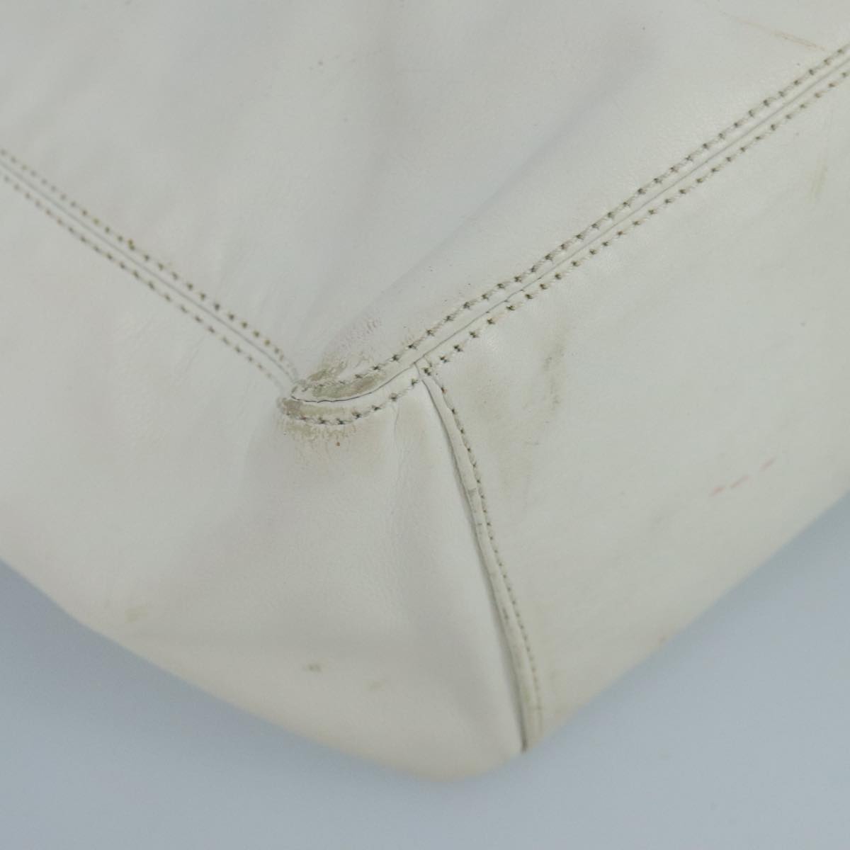 bs21711-13_02493338-dc10-4695-95b9-412ec56e7290 bs21711-13_02493338-dc10-4695-95b9-412ec56e7290