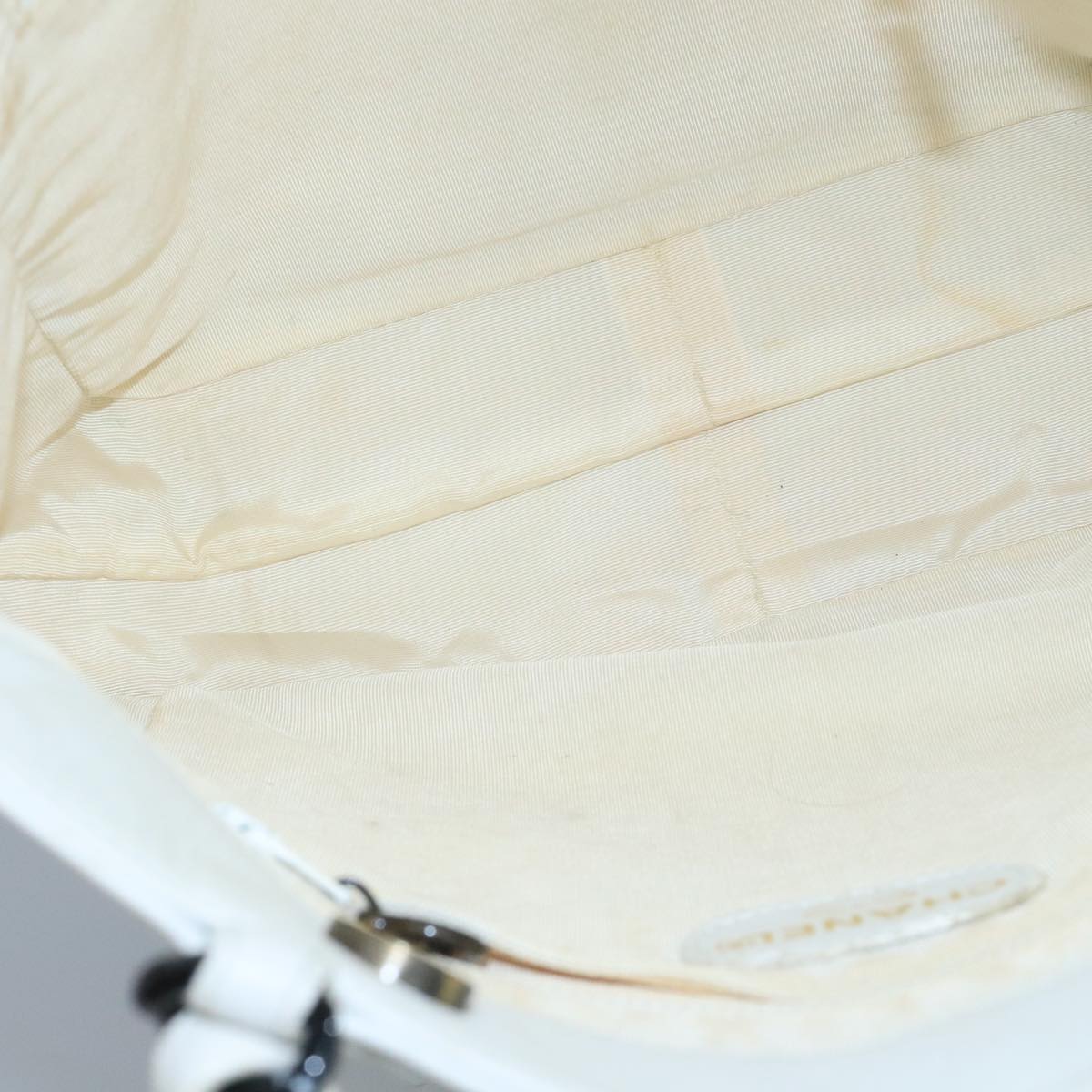 bs21711-15_55d63102-a279-4d48-9e4a-b06ec515d1bf