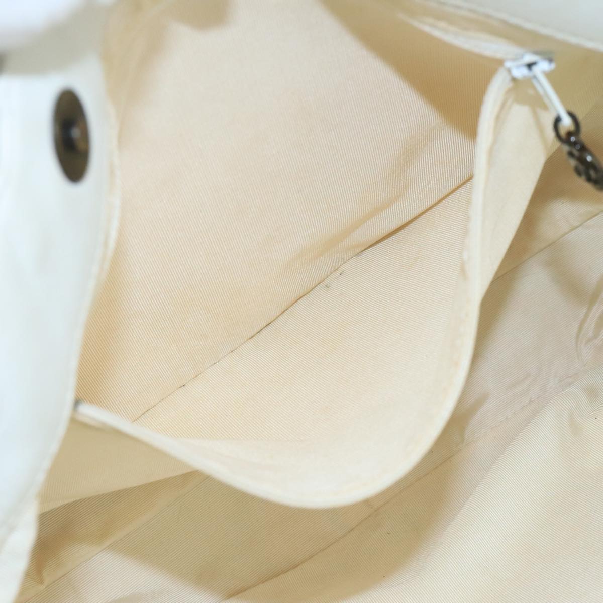 bs21711-18_25285560-ccae-43f3-868e-8e39a419fec3 bs21711-18_25285560-ccae-43f3-868e-8e39a419fec3