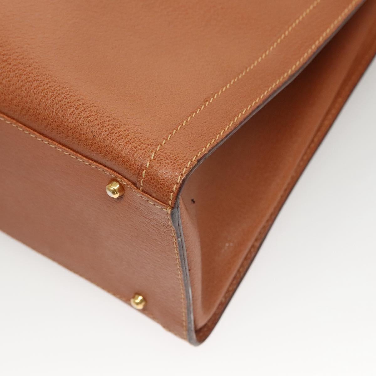 ep9071-13_04a23281-8217-478c-8fa2-61608d240879