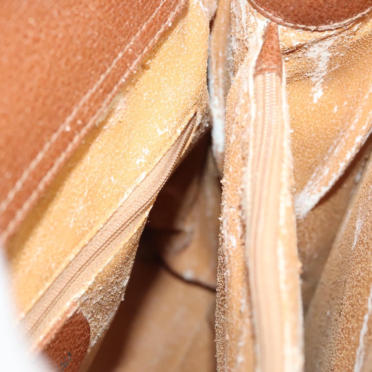 ep9071-16_1cadcebf-b77f-449f-afa5-abe03fd8876b