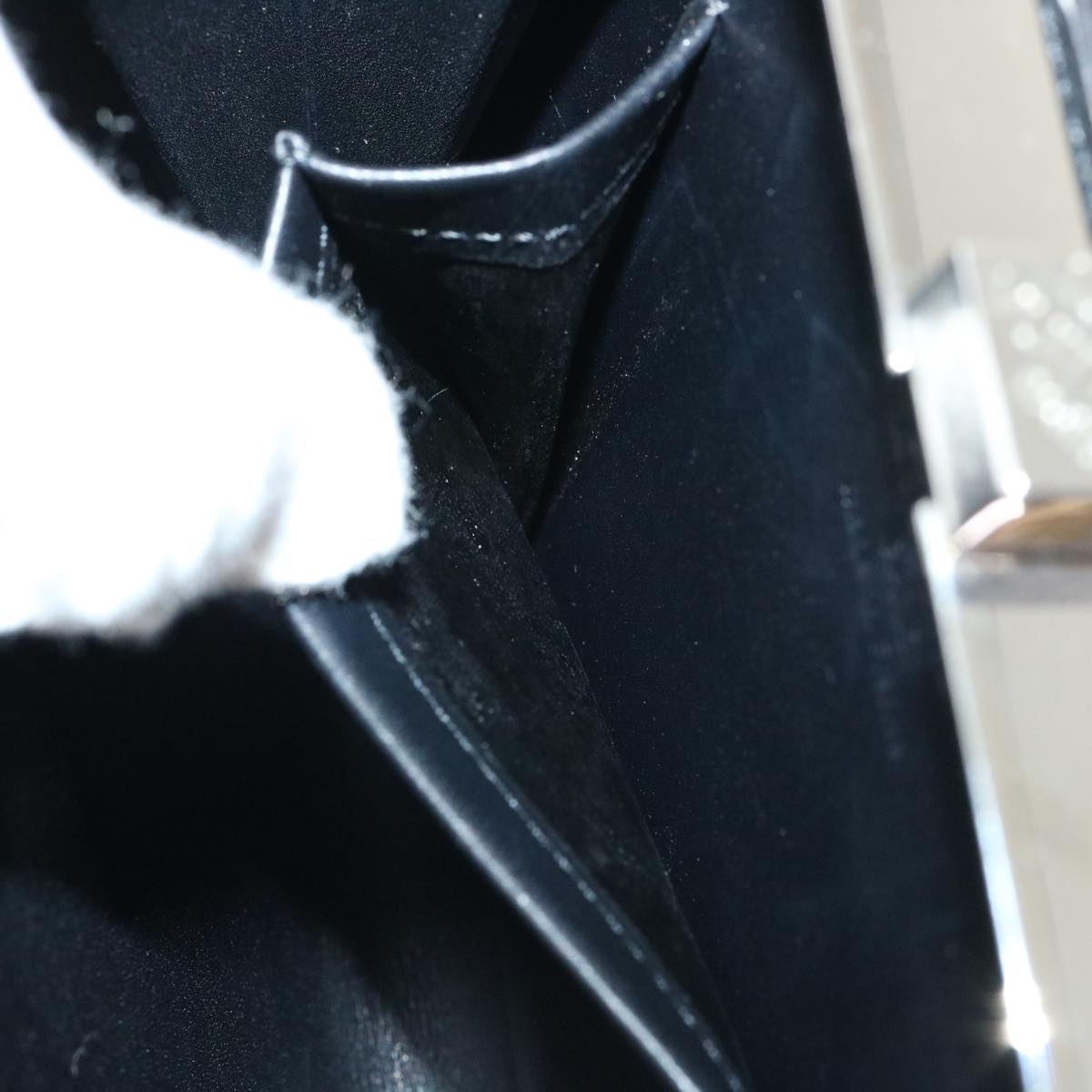 31990A-19_f607b8a0-026f-4305-8d14-efe3527594e4