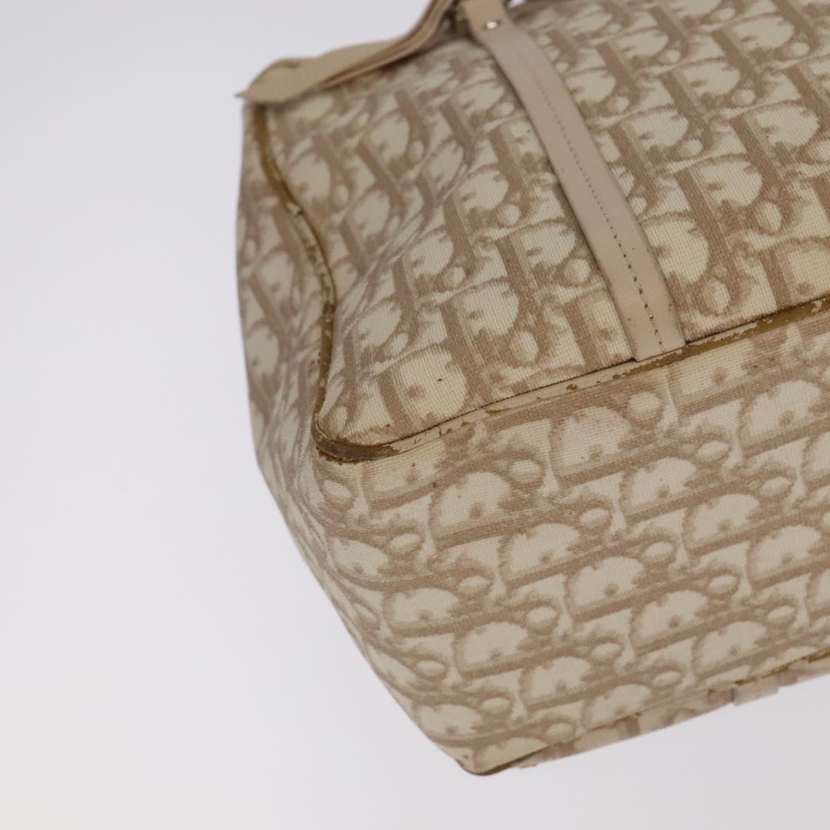 105054-11_6a256151-eb5b-48c4-9b46-a050d9539298 105054-11_6a256151-eb5b-48c4-9b46-a050d9539298