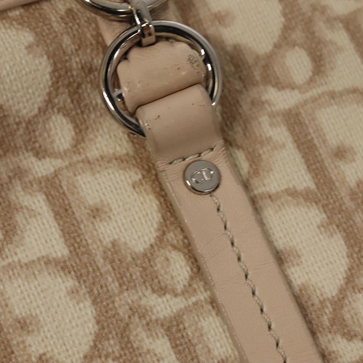 105054-14_6b62e8e8-e21e-41b7-ae02-6dd488c54123 105054-14_6b62e8e8-e21e-41b7-ae02-6dd488c54123