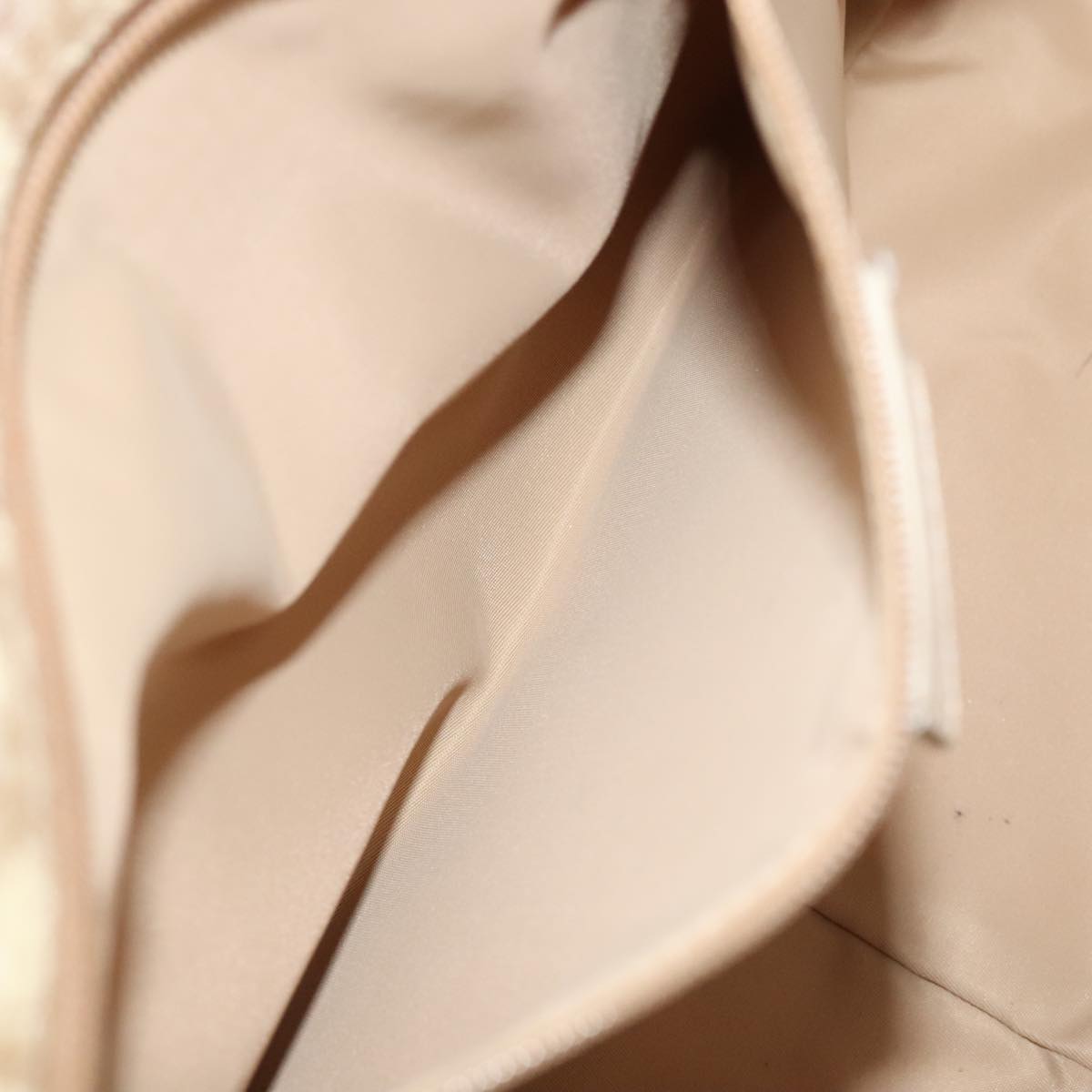 105054-20_ff2d6348-00e6-48e4-a3b1-6b02e3b4bb6d 105054-20_ff2d6348-00e6-48e4-a3b1-6b02e3b4bb6d