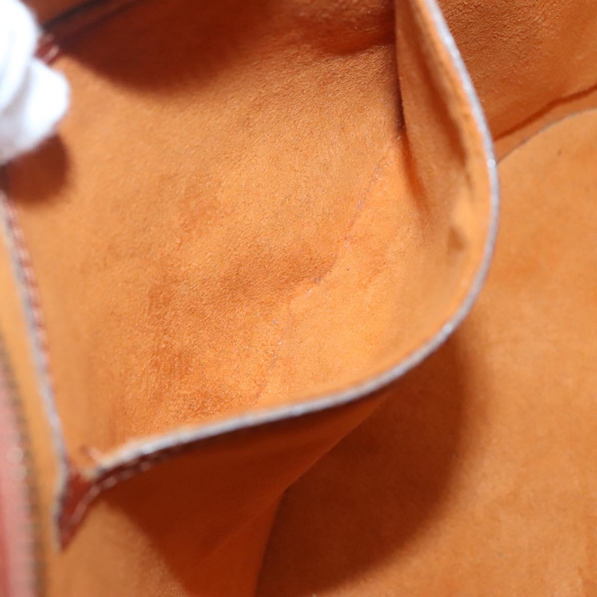 138202-19_83bc5fbc-90df-4815-924c-14e04fece357 138202-19_83bc5fbc-90df-4815-924c-14e04fece357