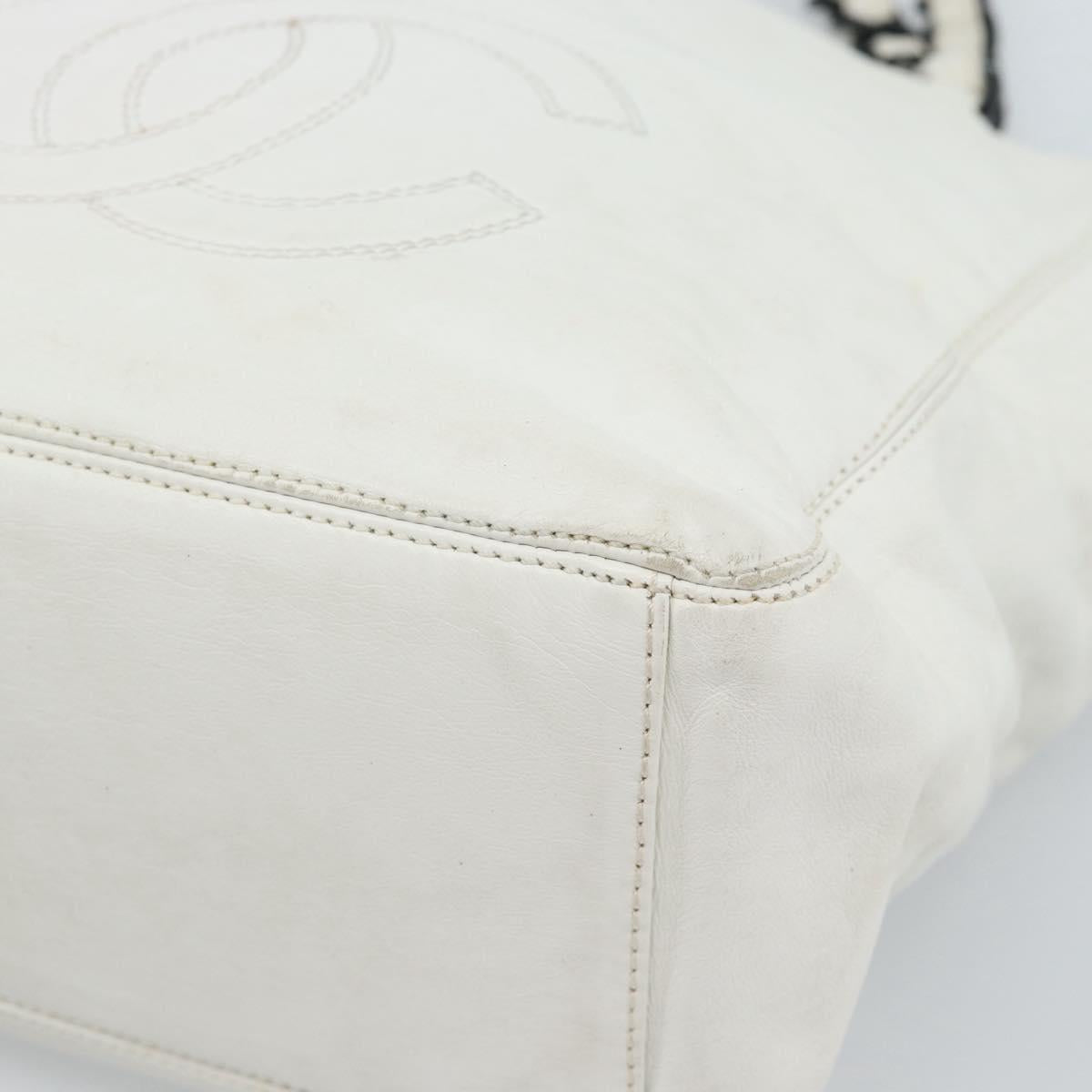 CHANEL Chain Tote Bag Lamb Skin White CC Auth 128237 - Jerrillo image 9