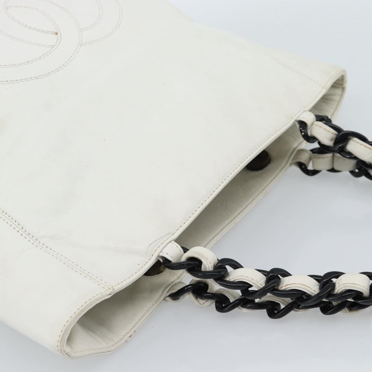CHANEL Chain Tote Bag Lamb Skin White CC Auth 128237 - Jerrillo image 6