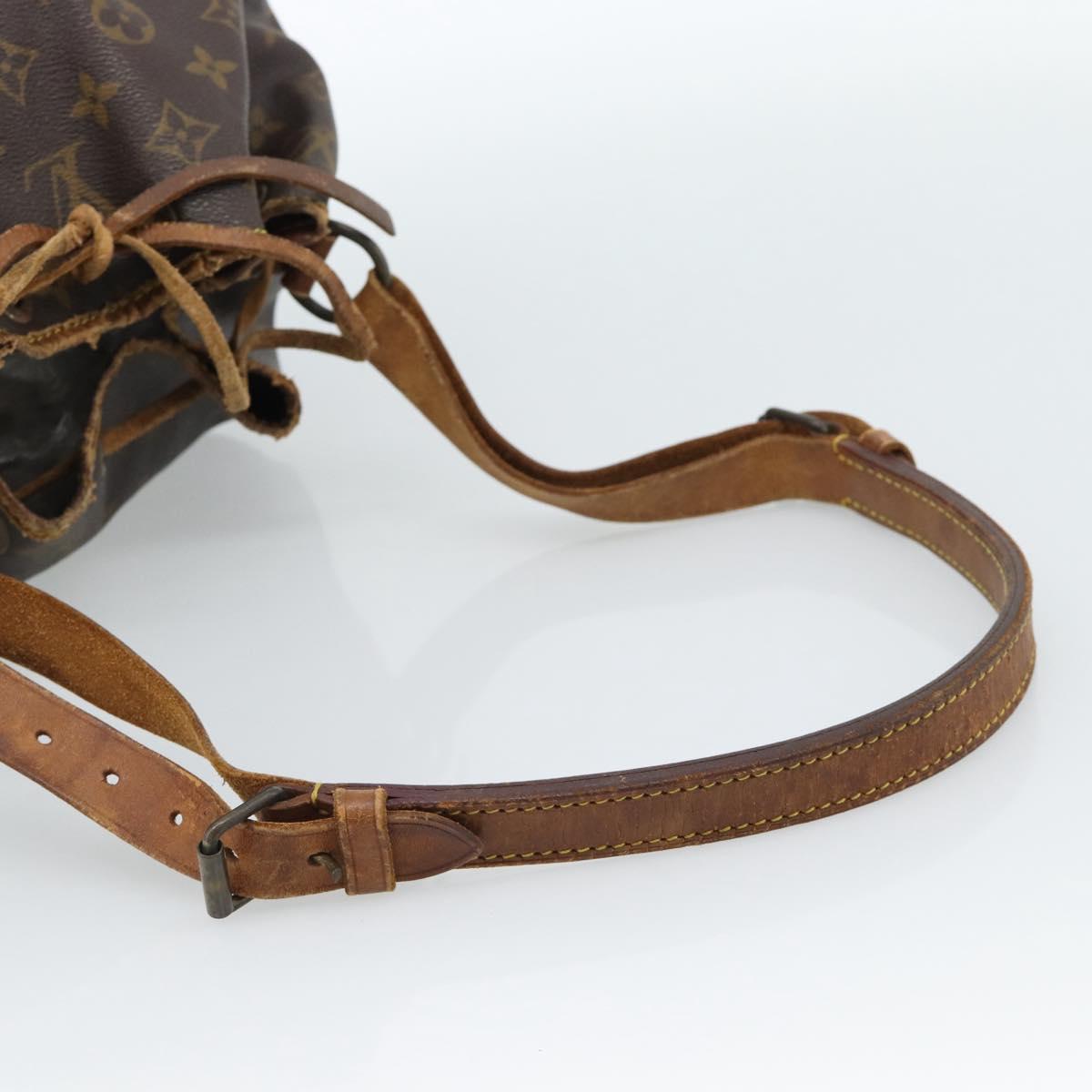 LOUIS VUITTON Monogram Petit Noe Shoulder Bag M42226 LV Auth 184951 - Jerrillo image 7