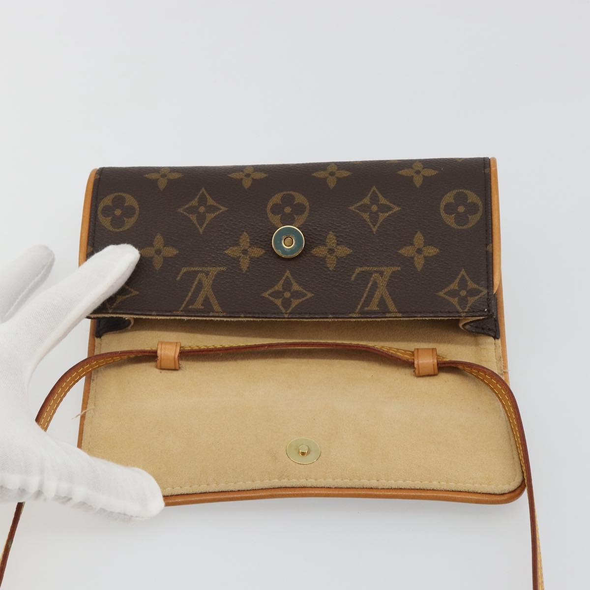 LOUIS VUITTON Monogram Pochette Twin PM Shoulder Bag M51854 LV Auth 186629A - Jerrillo image 10