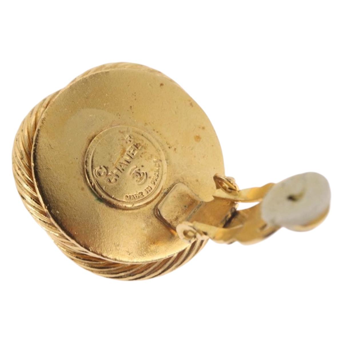 CHANEL Pearl Earring Metal Gold White CC Auth 186929 - Jerrillo image 8