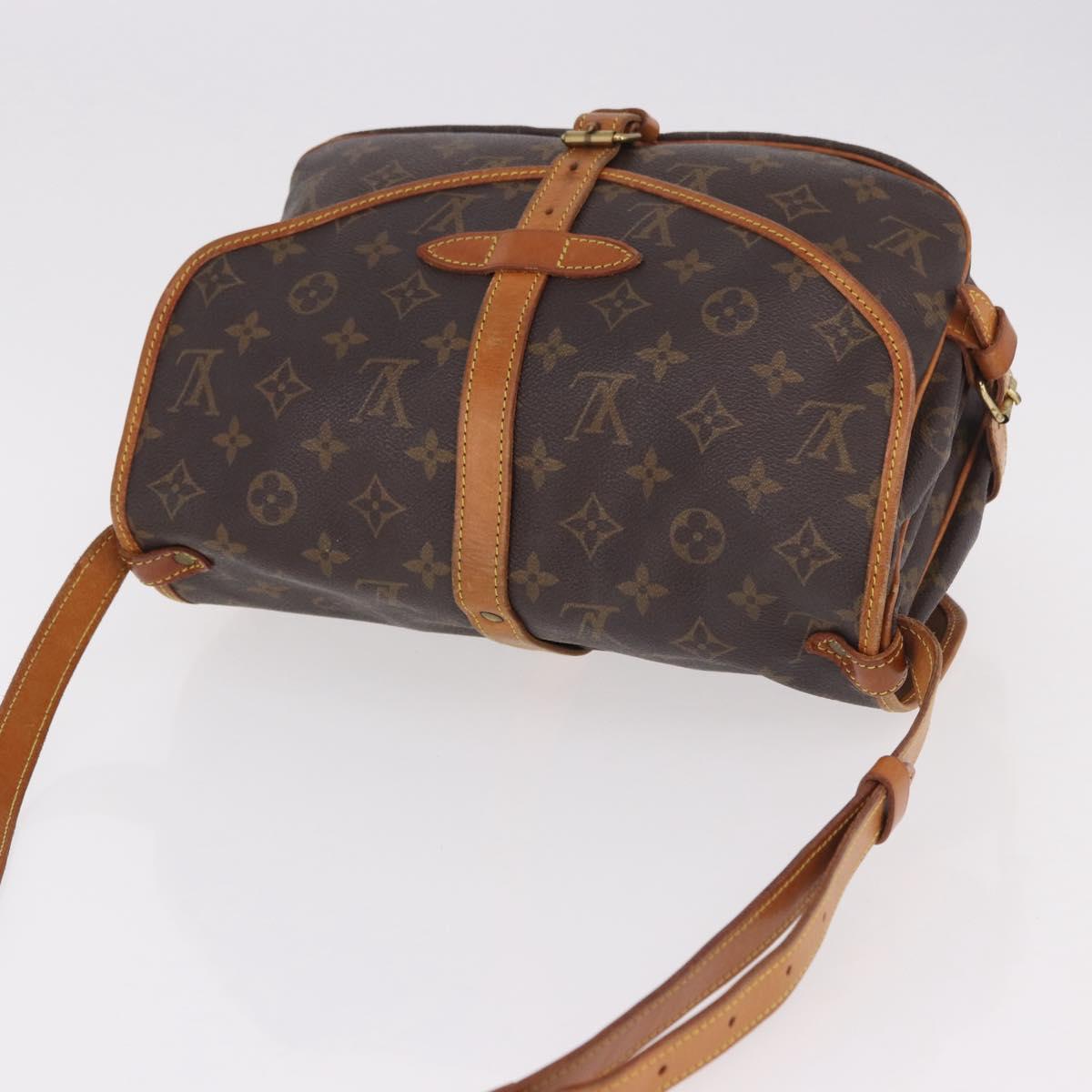 LOUIS VUITTON Monogram Saumur 30 Shoulder Bag M42256 LV Auth 188083A - Jerrillo image 6