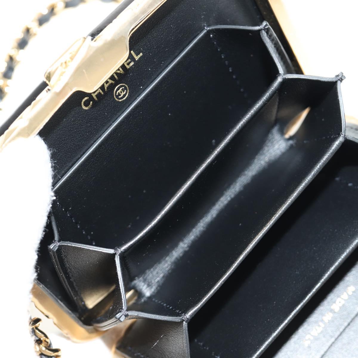 CHANEL Matelasse Chain Shoulder Pouch Patent leather Black CC Auth 190043SAM - Jerrillo image 9