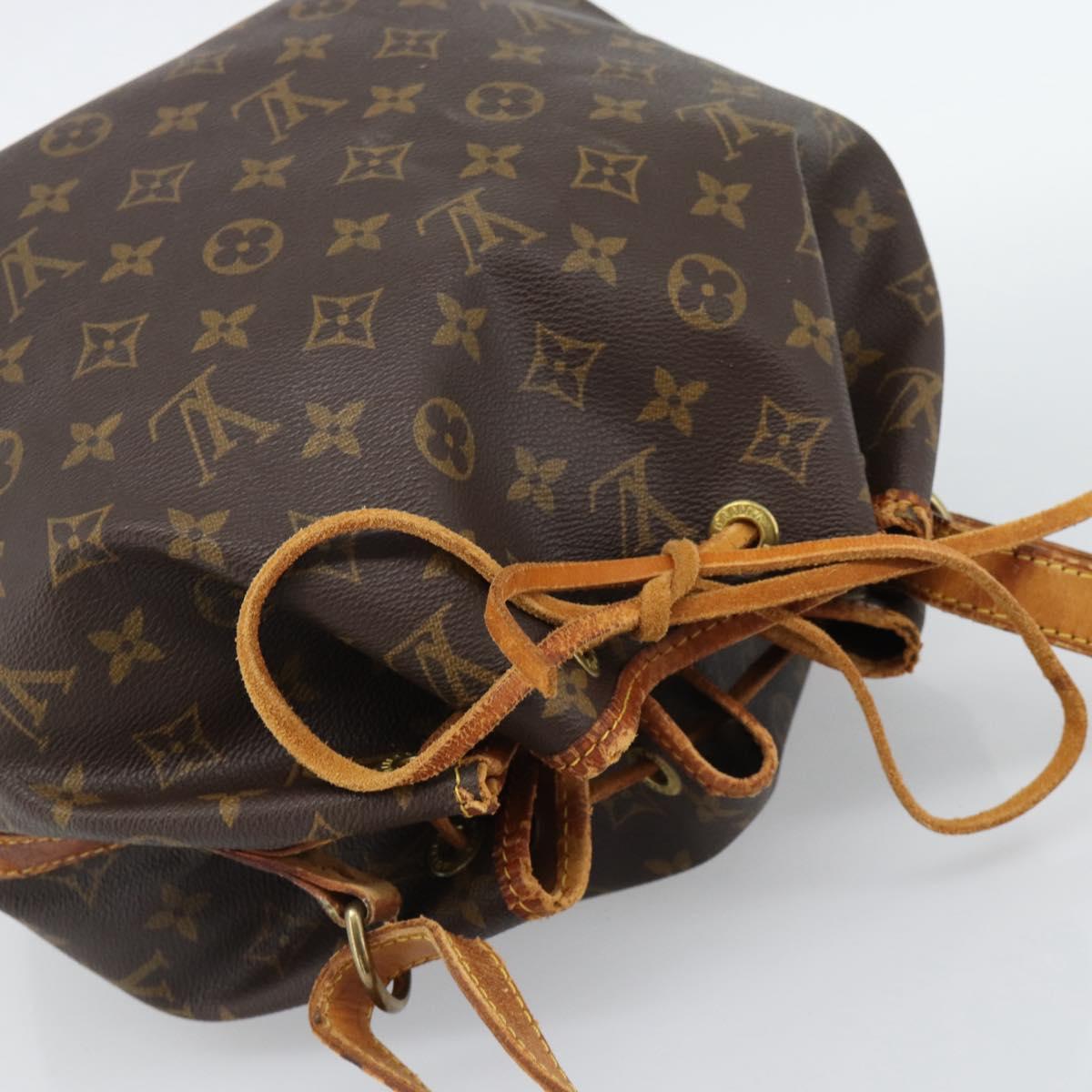 LOUIS VUITTON Monogram Petit Noe Shoulder Bag M42226 LV Auth 190432 - Jerrillo image 6
