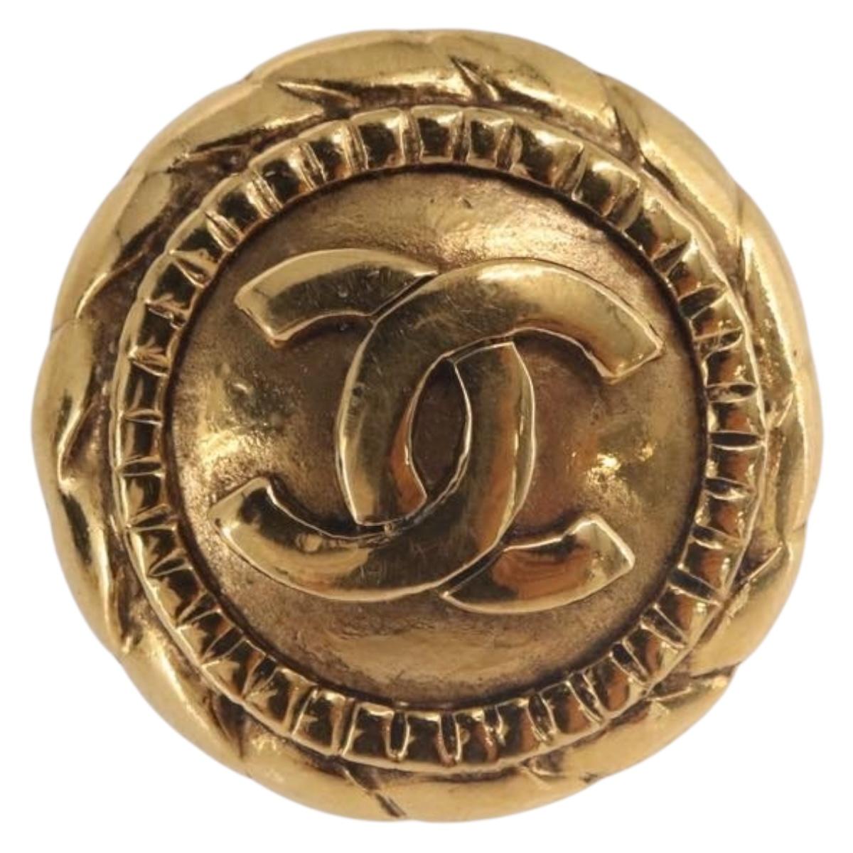 CHANEL COCO Mark Earring Metal Gold Tone CC Auth 191418V - Jerrillo image 7
