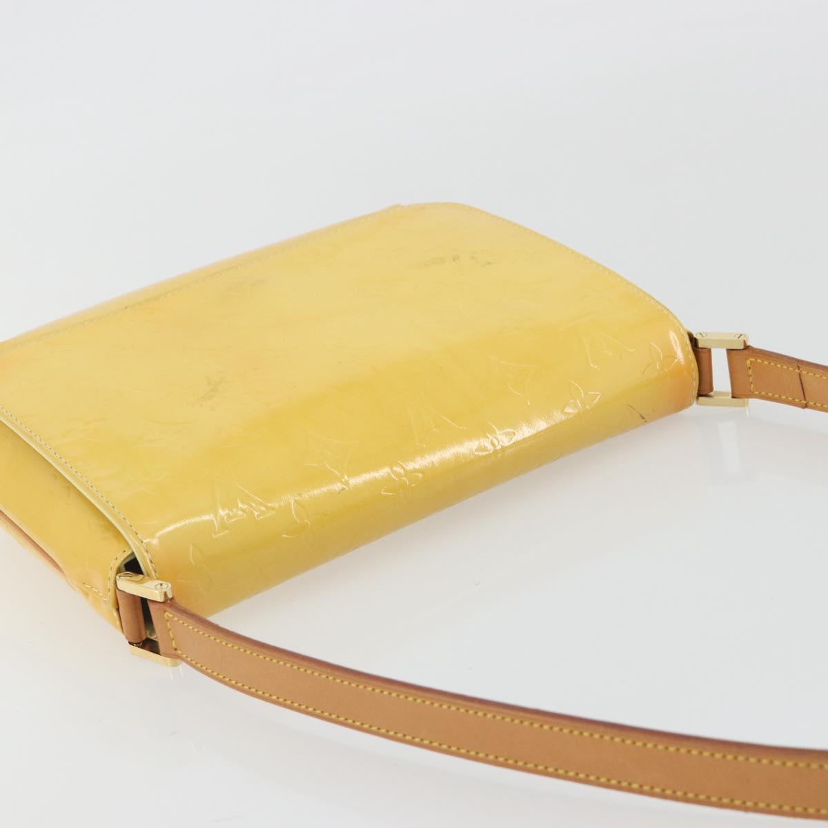 LOUIS VUITTON Monogram Vernis Thompson Street Bag Lime Yellow M91071 Auth 192632 - Jerrillo image 6