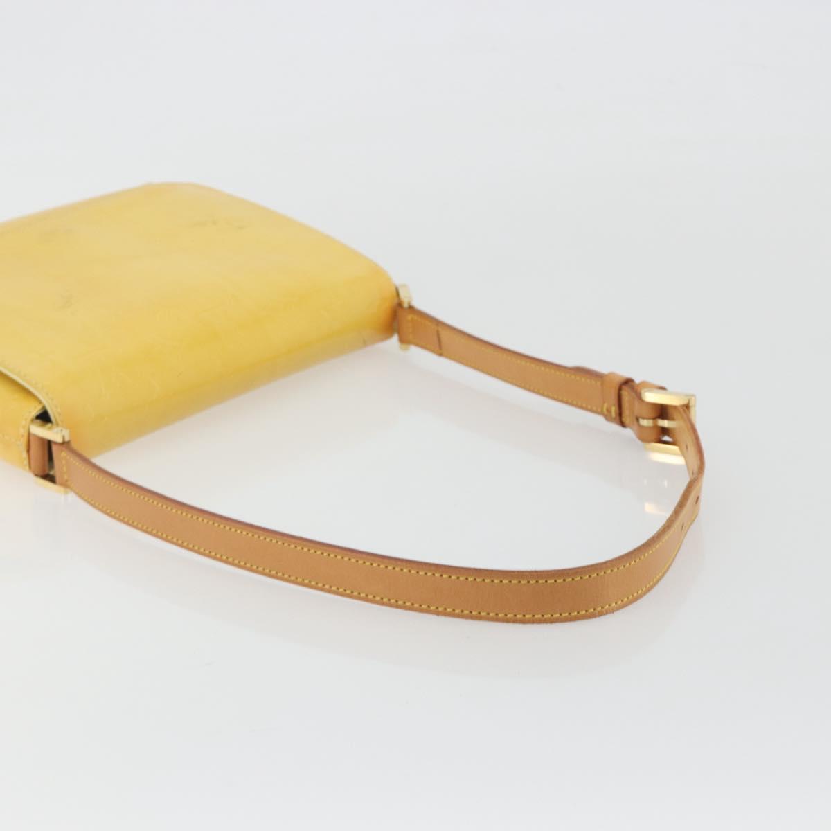 LOUIS VUITTON Monogram Vernis Thompson Street Bag Lime Yellow M91071 Auth 192632 - Jerrillo image 7