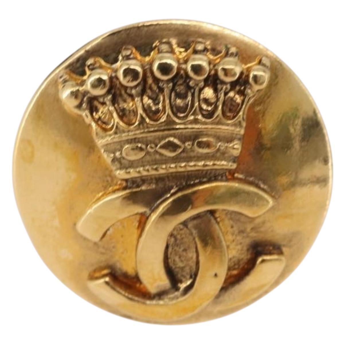 CHANEL COCO Mark Earring Metal Gold Tone CC Auth 193928V - Jerrillo image 8