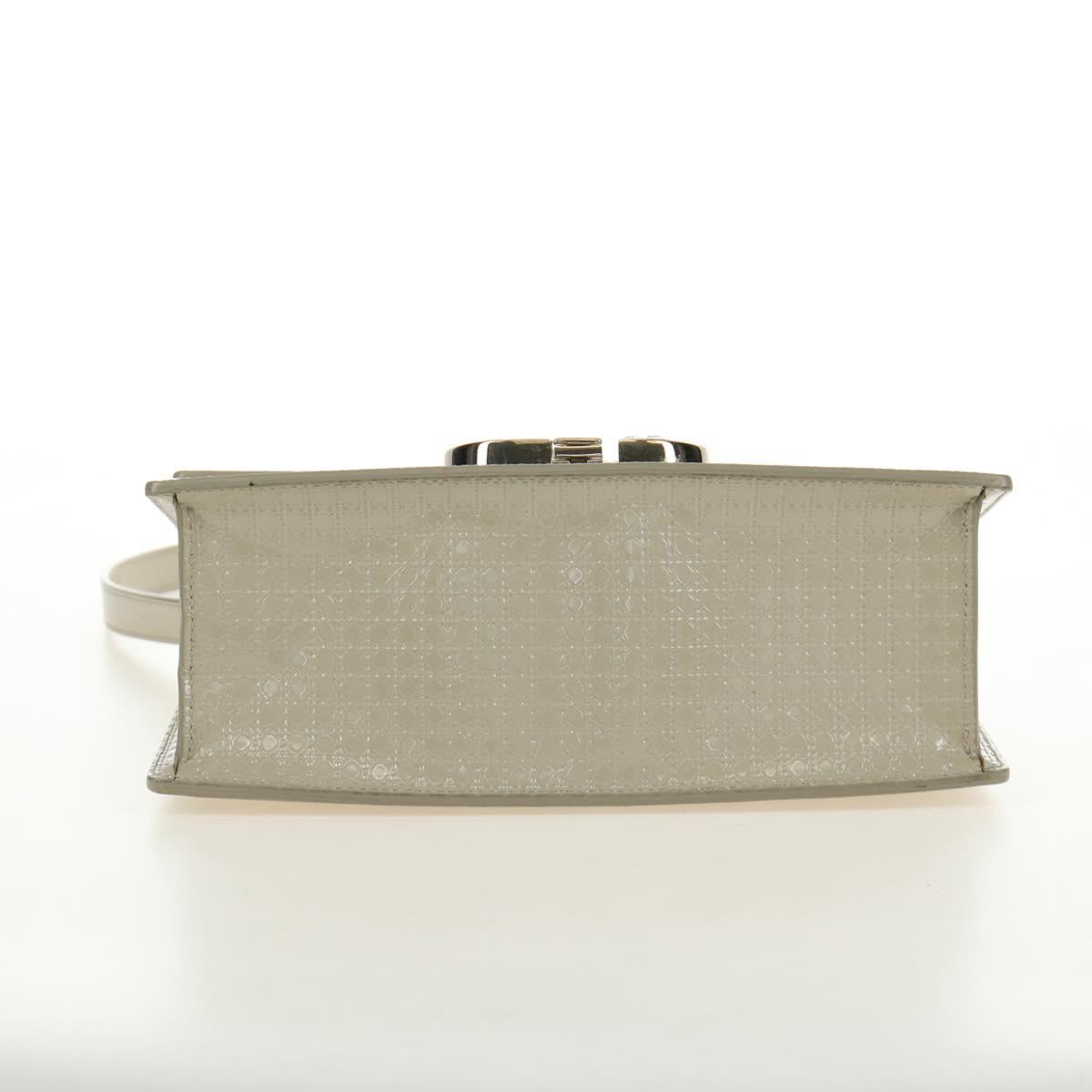 Christian Dior Montaigne Chain Bag Patent Leather Beige Gold Auth ar13976V - Jerrillo image 5