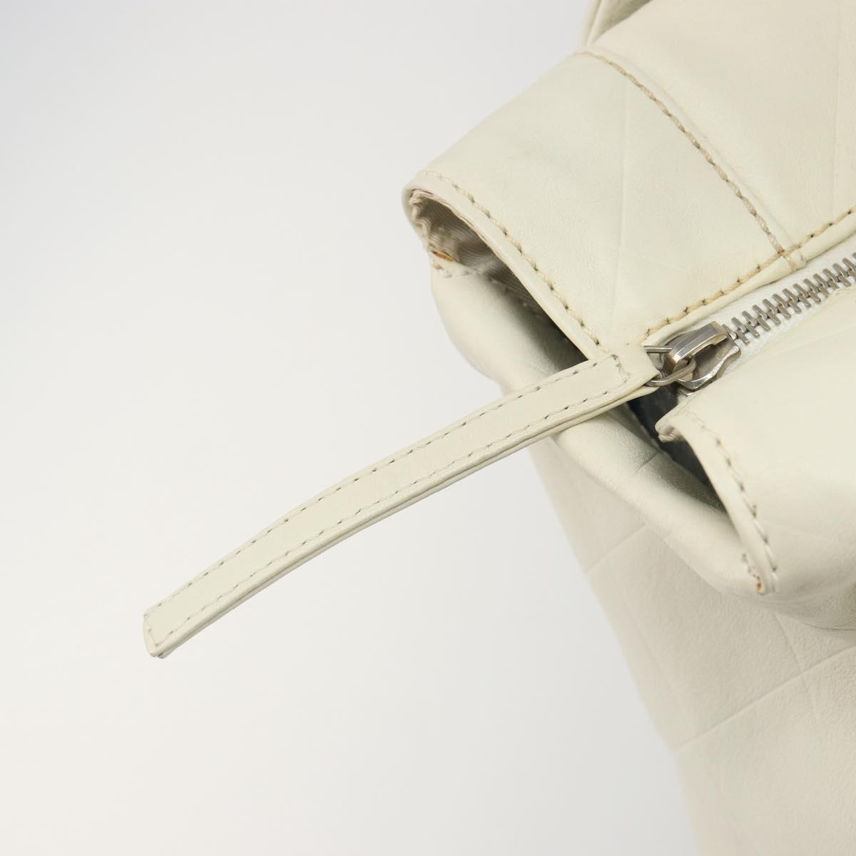 Borsa a mano CHANEL V Stitch in pelle di agnello bianca e argento con logo CC, codice BA13606V image 2