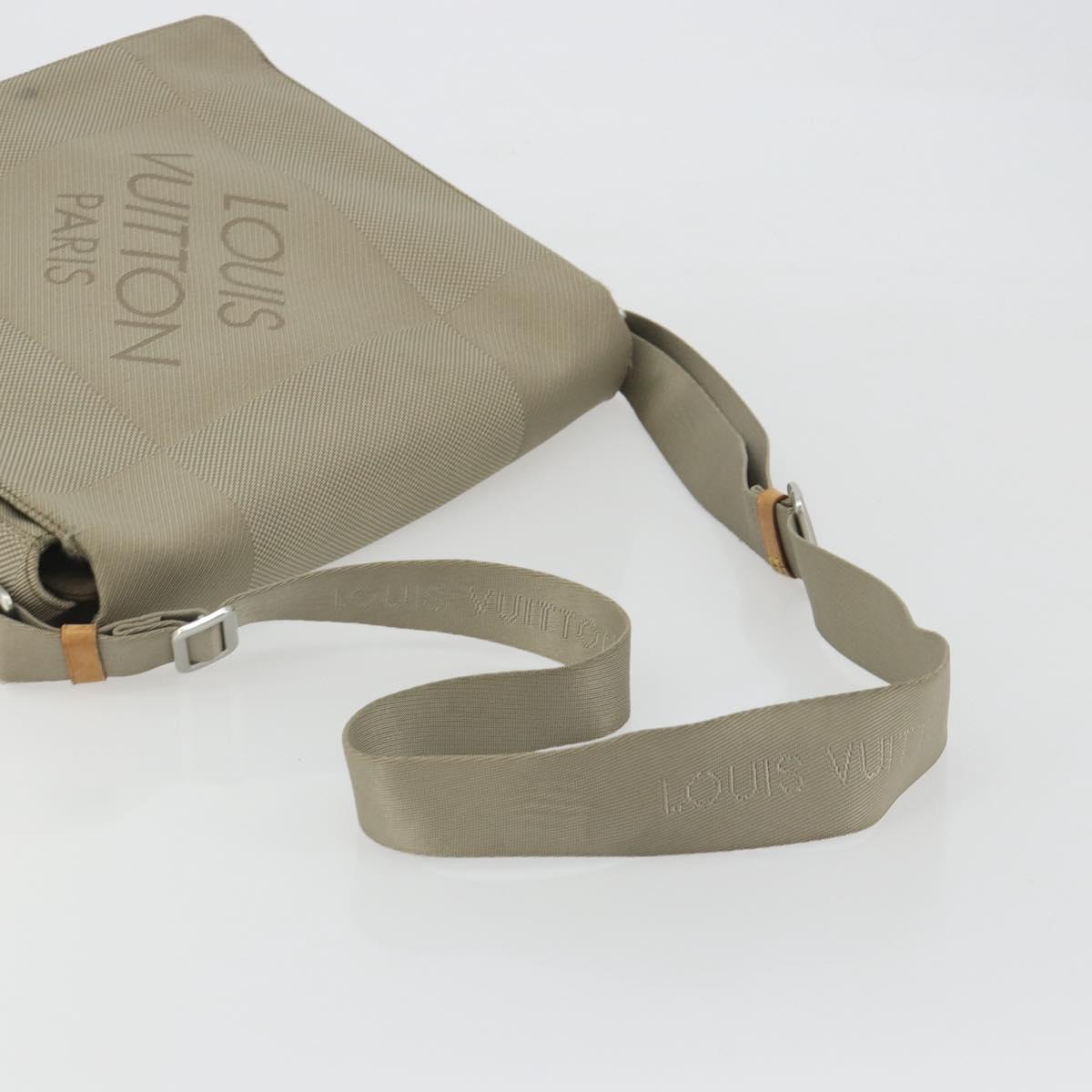 LOUIS VUITTON Damier Geant Messager Bag Terre Domble M93031 LV Auth bs36034 - Jerrillo image 7