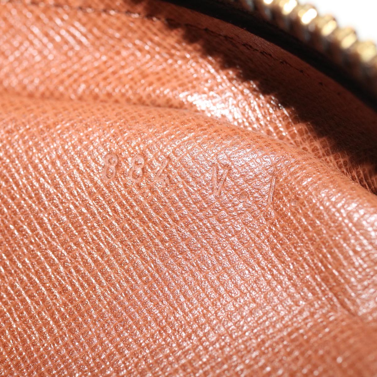 ds475-30 ds475-30