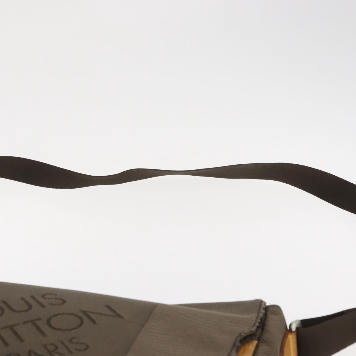 LOUIS VUITTON Damier Geant Messager Shoulder Bag Tail M93030 LV Auth 149506 - Jerrillo image 8