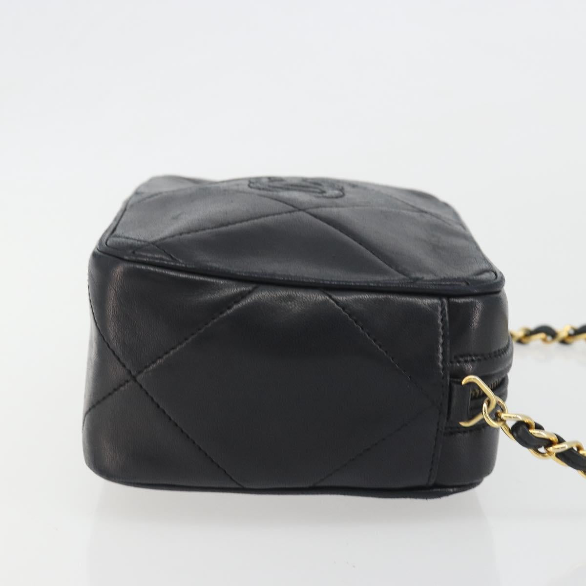 CHANEL Matelasse Chain Shoulder Bag Lamb Skin Gold Black CC Auth 195961V - Jerrillo image 3