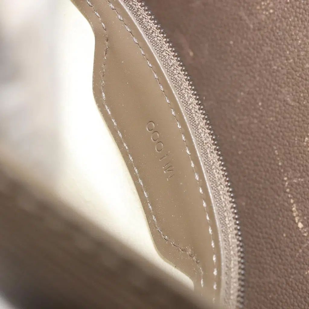 Borsa a mano Luis Vuitton Modello  Sac Plat Epi marrone image 10