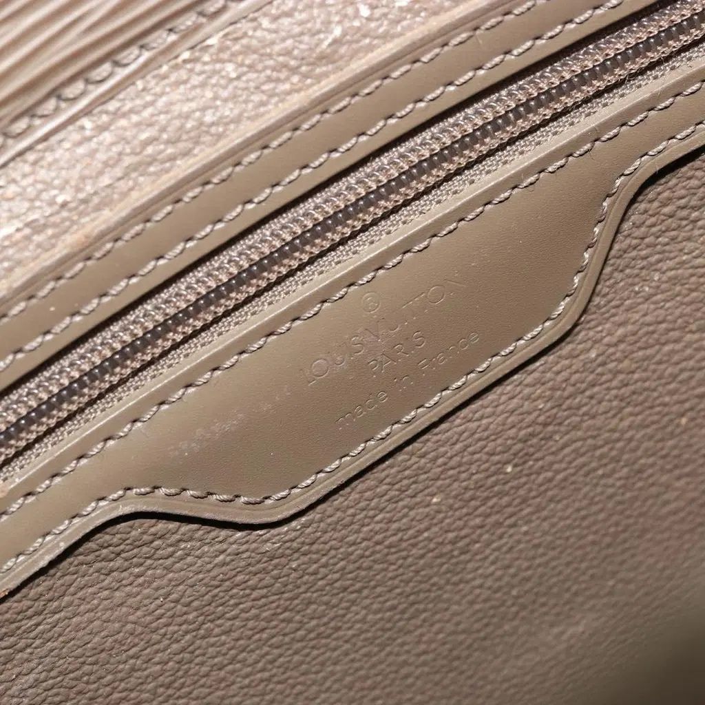 Borsa a mano Luis Vuitton Modello  Sac Plat Epi marrone image 8
