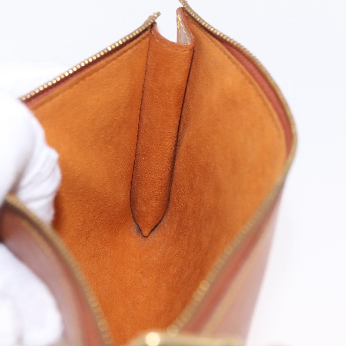 206319-20_a78c4038-0aa7-4baf-bfab-f84612c571e3 206319-20_a78c4038-0aa7-4baf-bfab-f84612c571e3