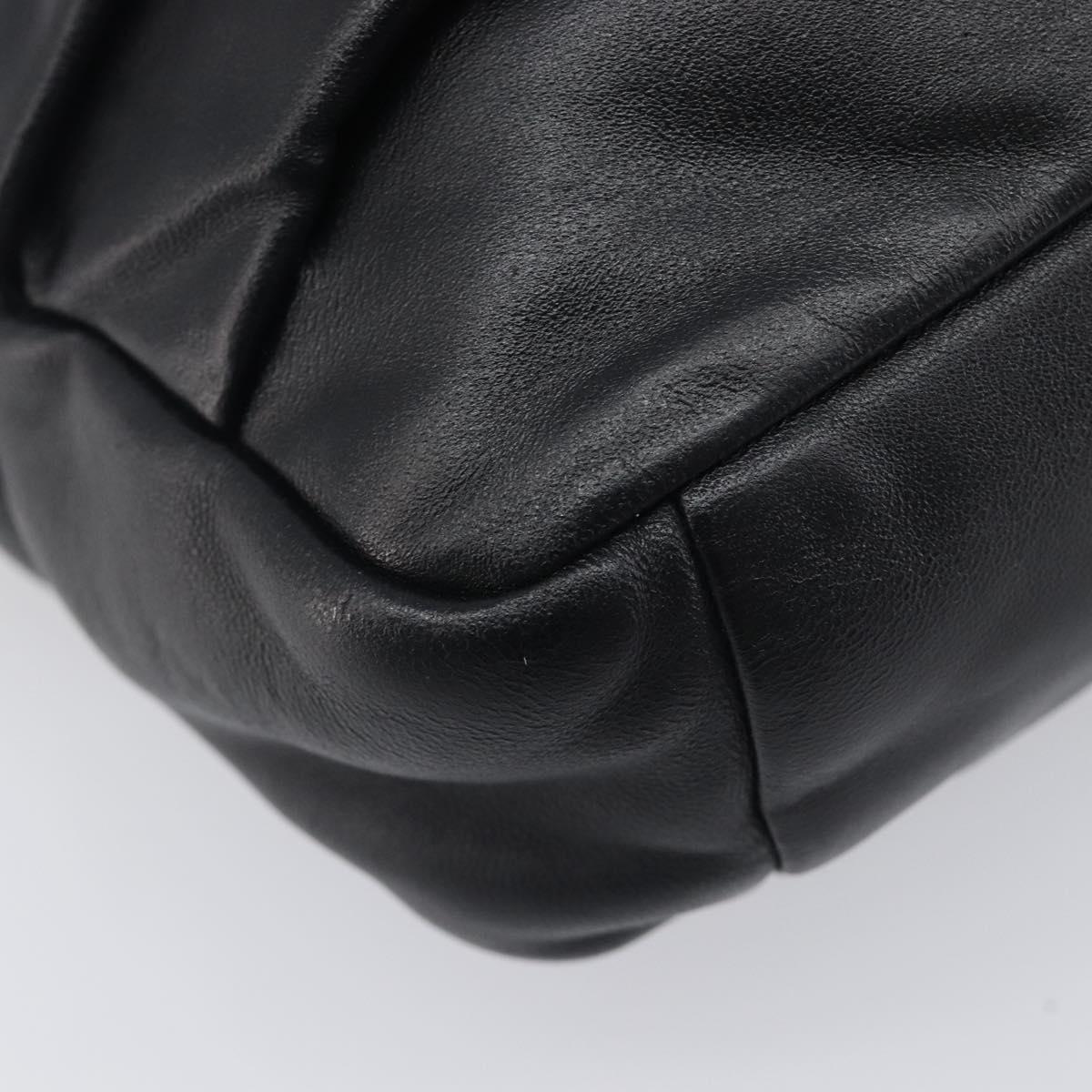 209743A-13 209743A-13